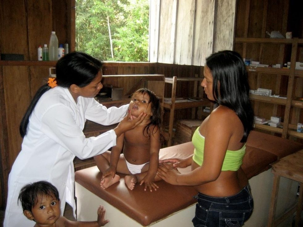 Donazione farmaci alla Riserva di Xixuaù